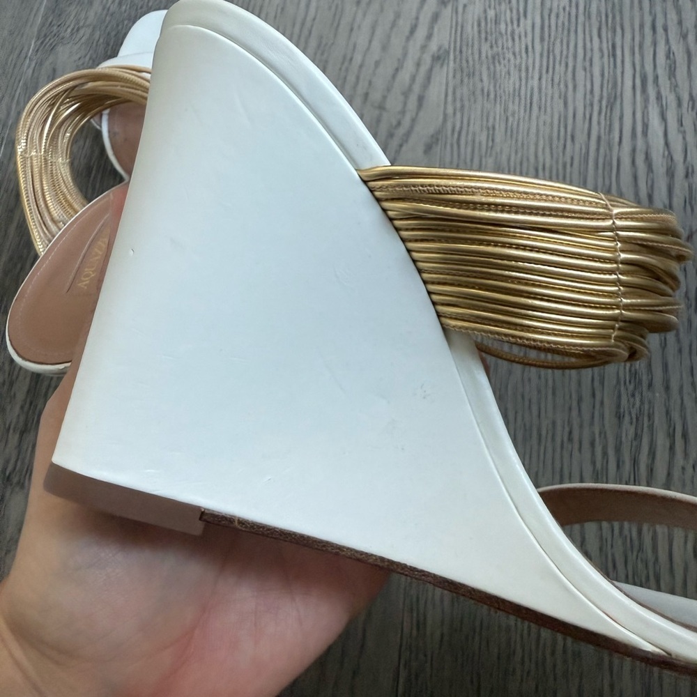 Aquazzura Italy Rendez Vous White and Gold Banded Wedge Sandals - Picture 7 of 9